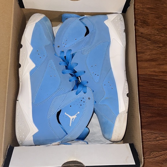 Jordan 7 retro BG size 7y - Picture 2 of 4